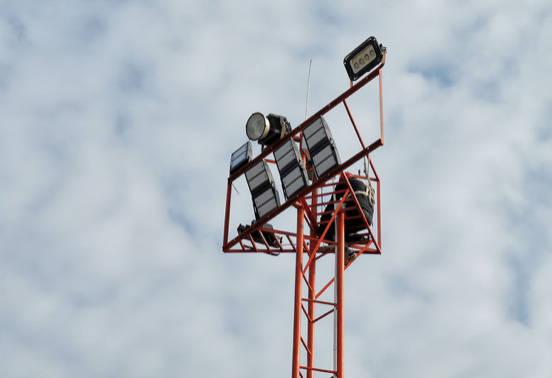 LED High Mast Light Standards LED హై మాస్ట్ లైట్ ప్రమాణాలు