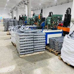 అల్యూమినియం-లైట్-హౌసింగ్